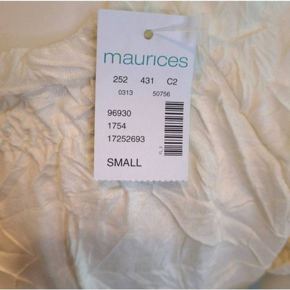 New with Tags Maurices Cream Scrunch Top size Small - Picture 6 of 6